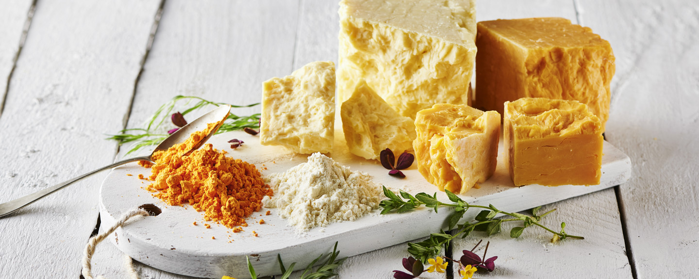 White or Yellow Cheddar?