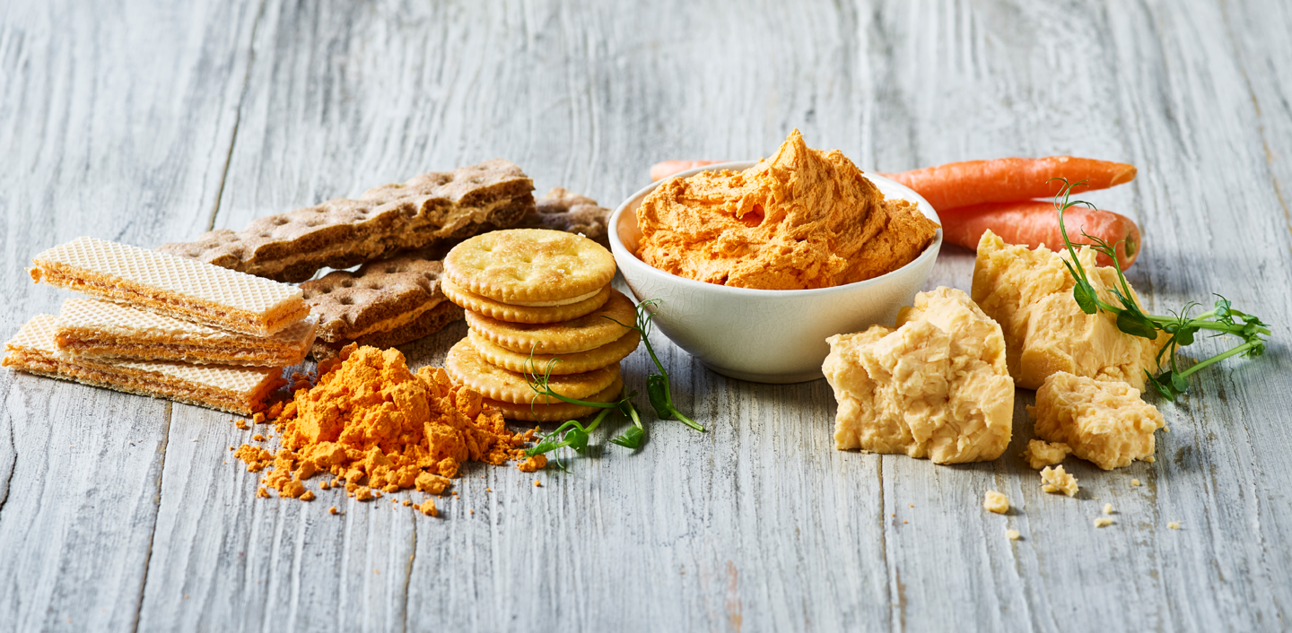 Crispy Biscuits and tasty fillings with Cheese Powders